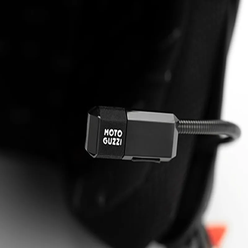Moto Guzzi BLUETOOTH COMMUNICATION SYSTEM