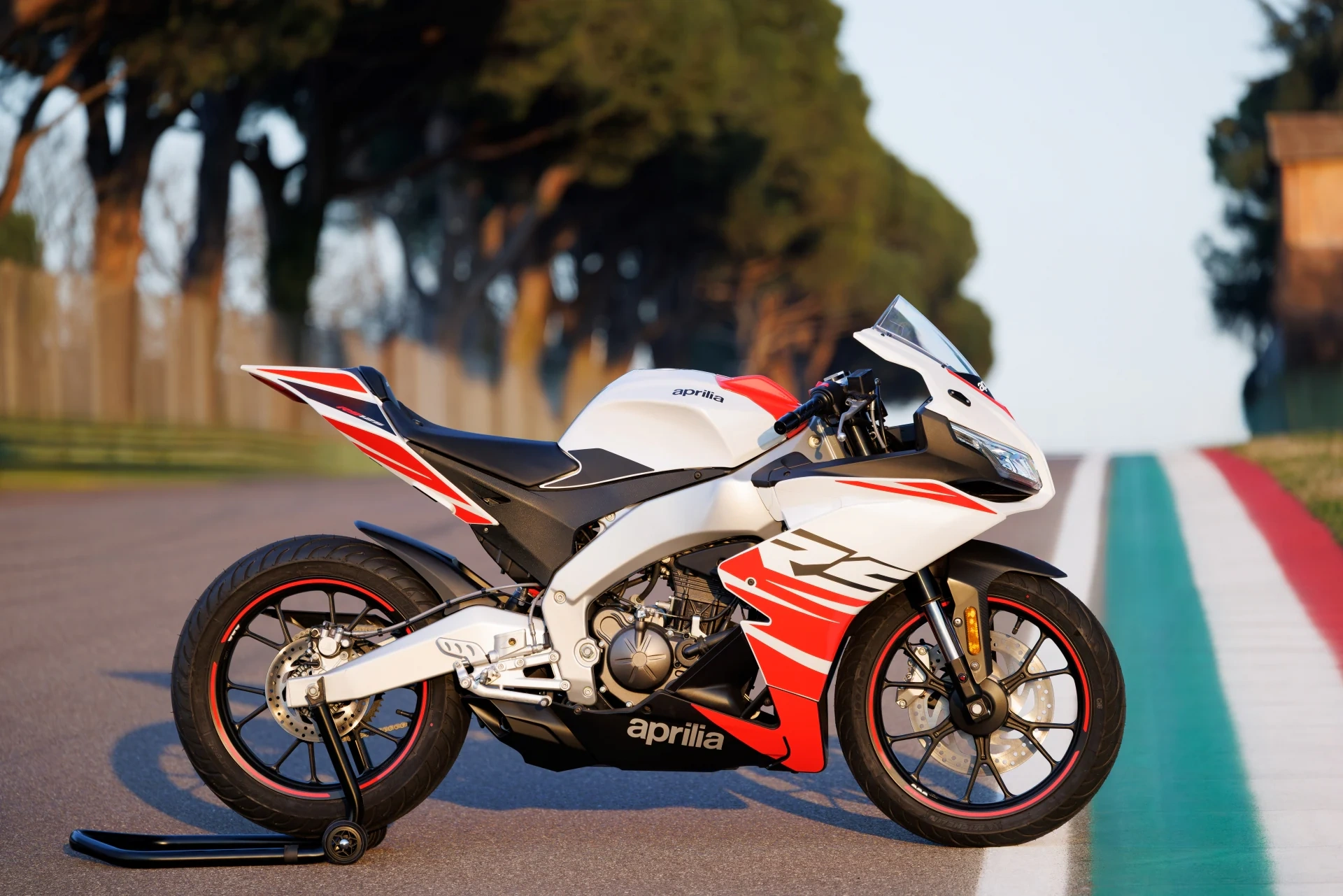Aprilia RS 125 galeri 1