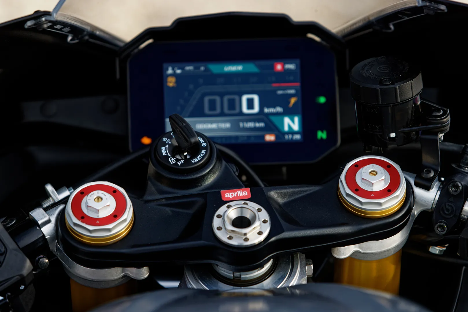 Aprilia RSV4 galeri 3