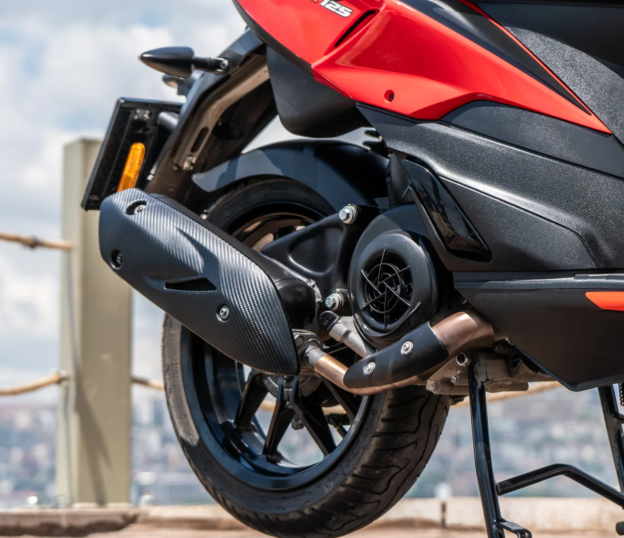 Aprilia SR 125 galeri 12