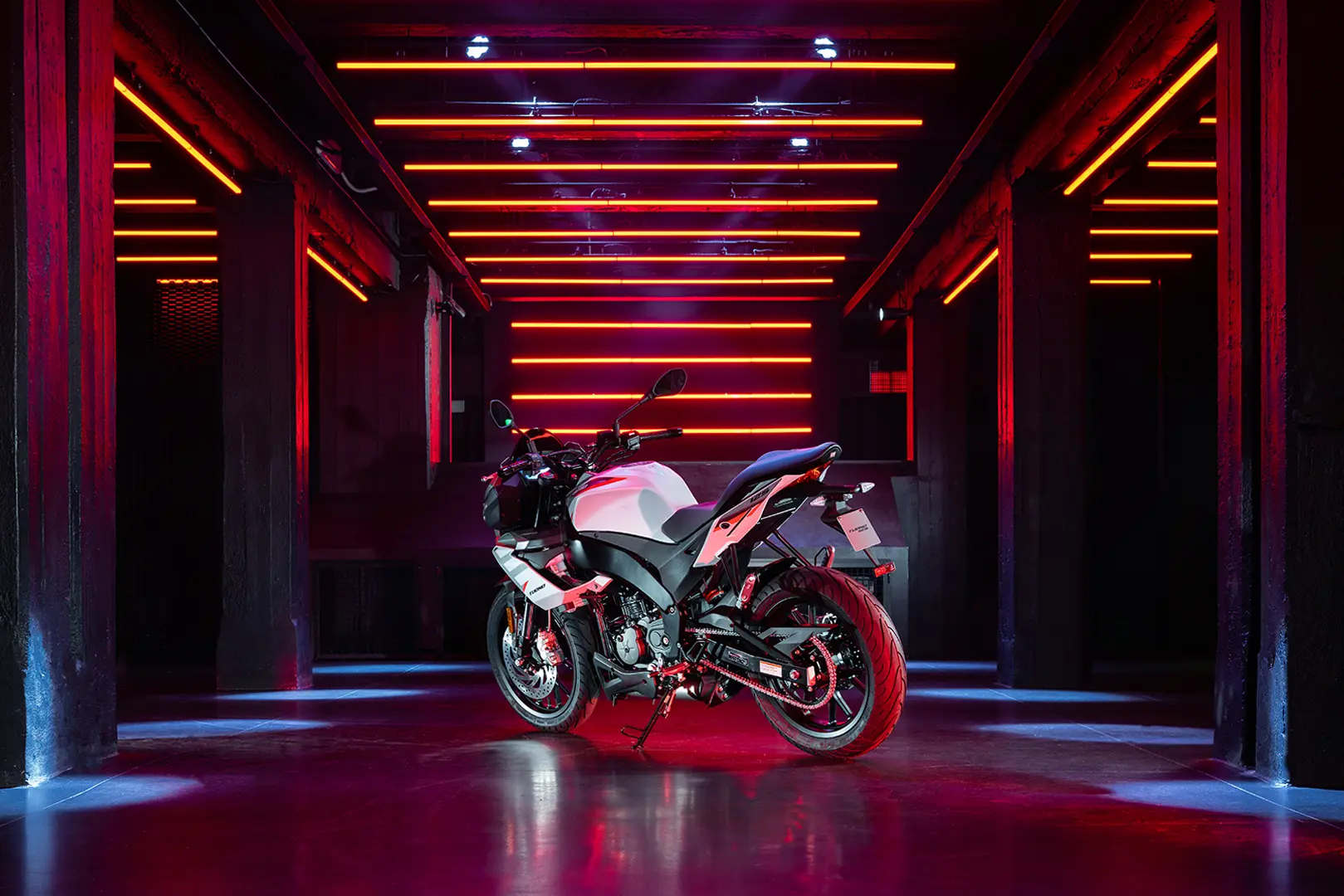 Aprilia Tuono 125 galeri 2