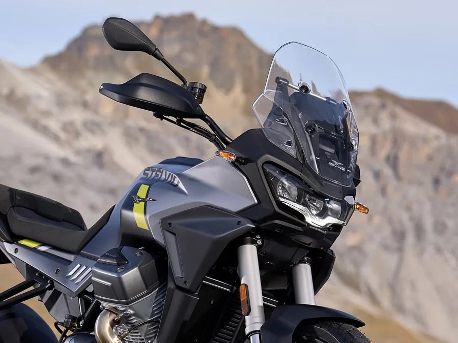 Moto Guzzi Stelvio — Tasarımda Moto Guzzi İmzası