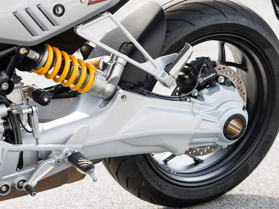 Moto Guzzi V100 — Şasi