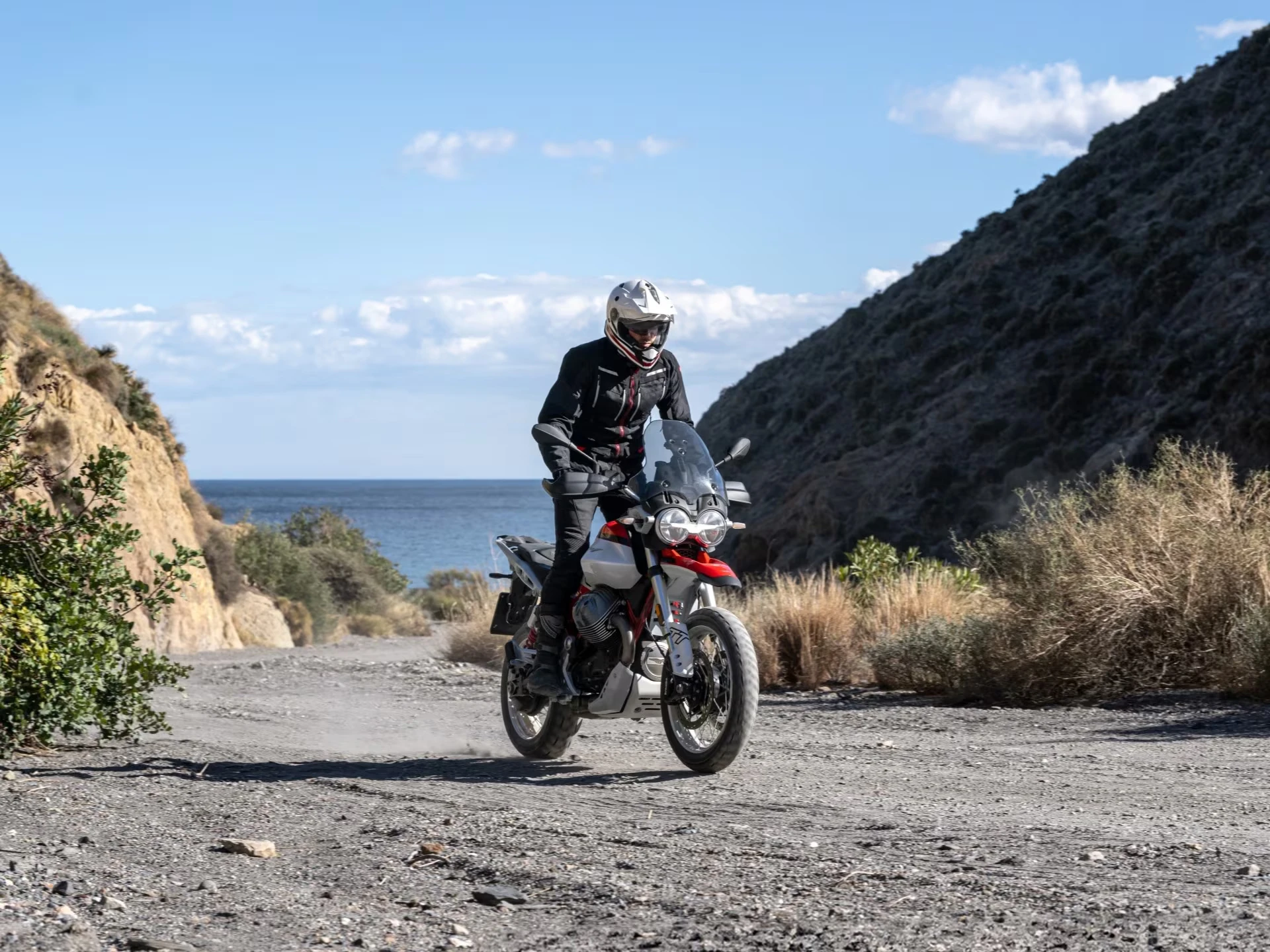 Moto Guzzi V85 galeri 2