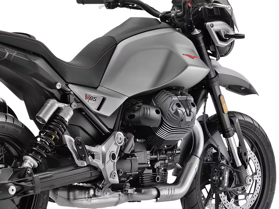 Moto Guzzi V85 — Her Gün Yeni Bir Yolculuk