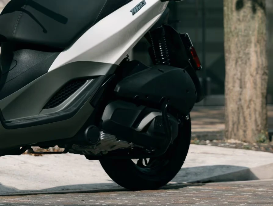 Piaggio MP3 310 — Üç tekerlekli devrim