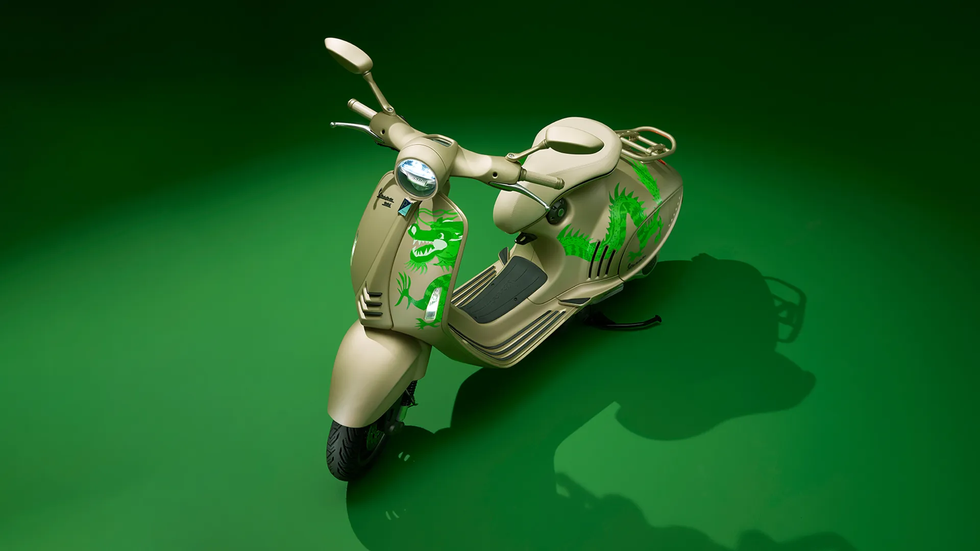 Vespa 946 Dragon galeri 5